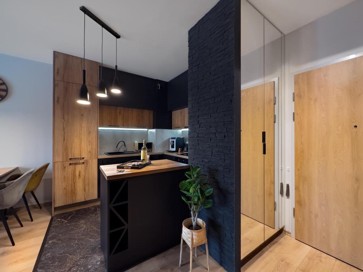 Apartament Z Duzym Tarasem W Centrum Krakowa Cracóvia Exterior foto