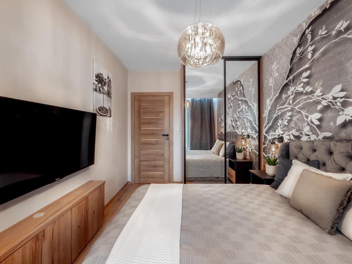 Apartament Z Duzym Tarasem W Centrum Krakowa Cracóvia Exterior foto